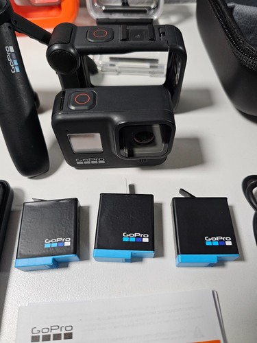 Gopro hero8 black bundle - gopro,