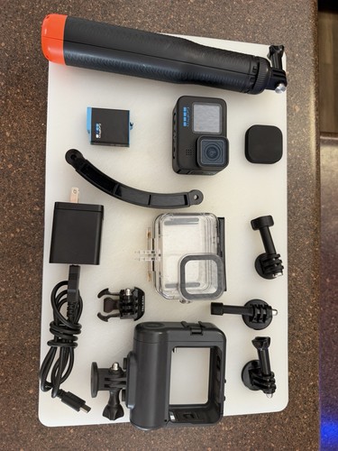 Gopro hero8 black bundle - gopro,